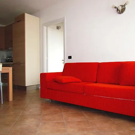 Domus *